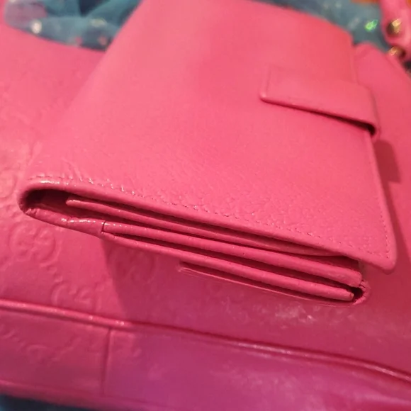 Gucci Wallet - Picture 8 of 14